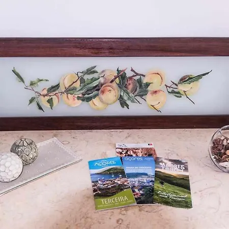 Holiday home Vivenda Gomes Porto Martins