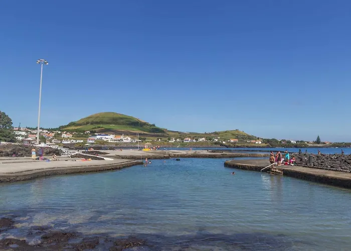 Holiday home Vivenda Gomes Porto Martins